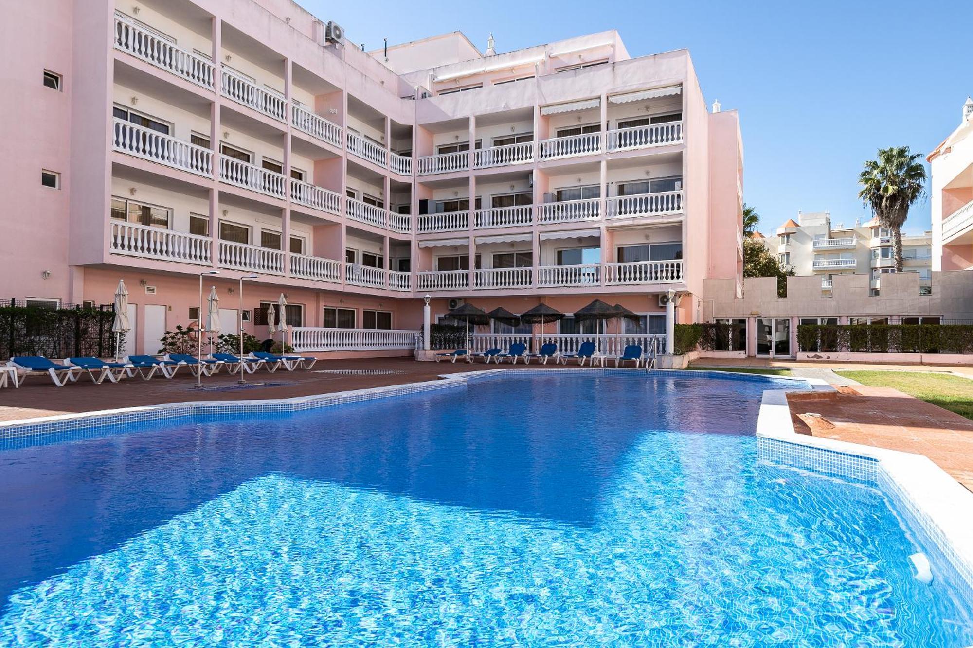 Parque Dos Reis Apartment Монте Гордо Екстериор снимка