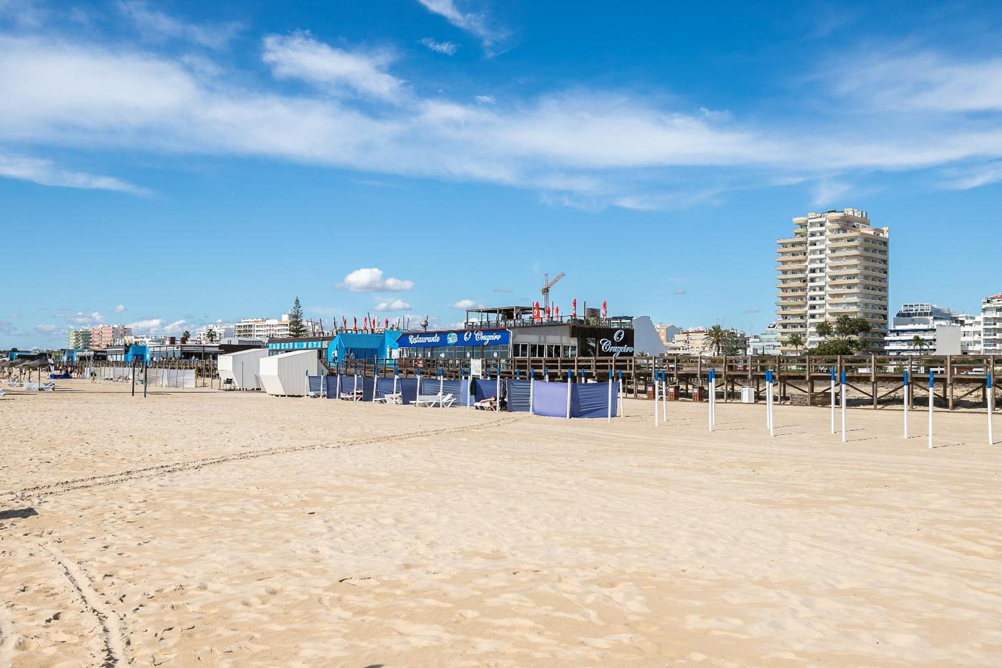 Parque Dos Reis Apartment Монте Гордо Екстериор снимка